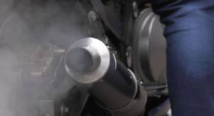 Imagen Humo Moto 2